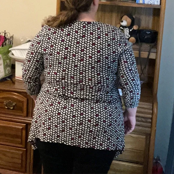 Chaus 3/4 Sleeve White Black Magenta Gray Polka Dot Blouse Size XL - Picture 2 of 10
